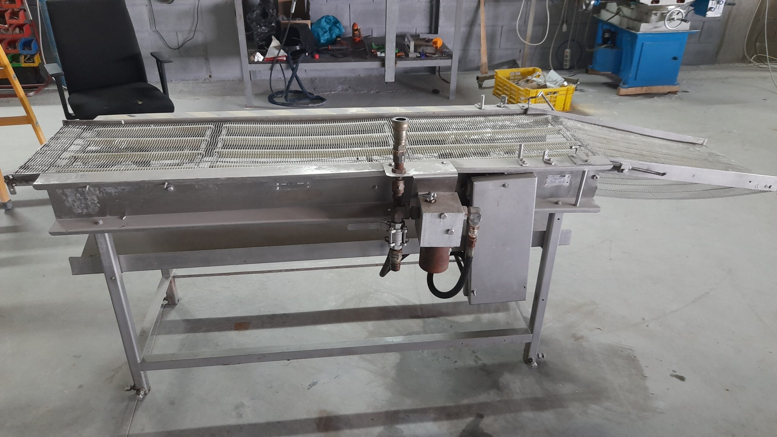 قشاط ناقل Dallas Machinery